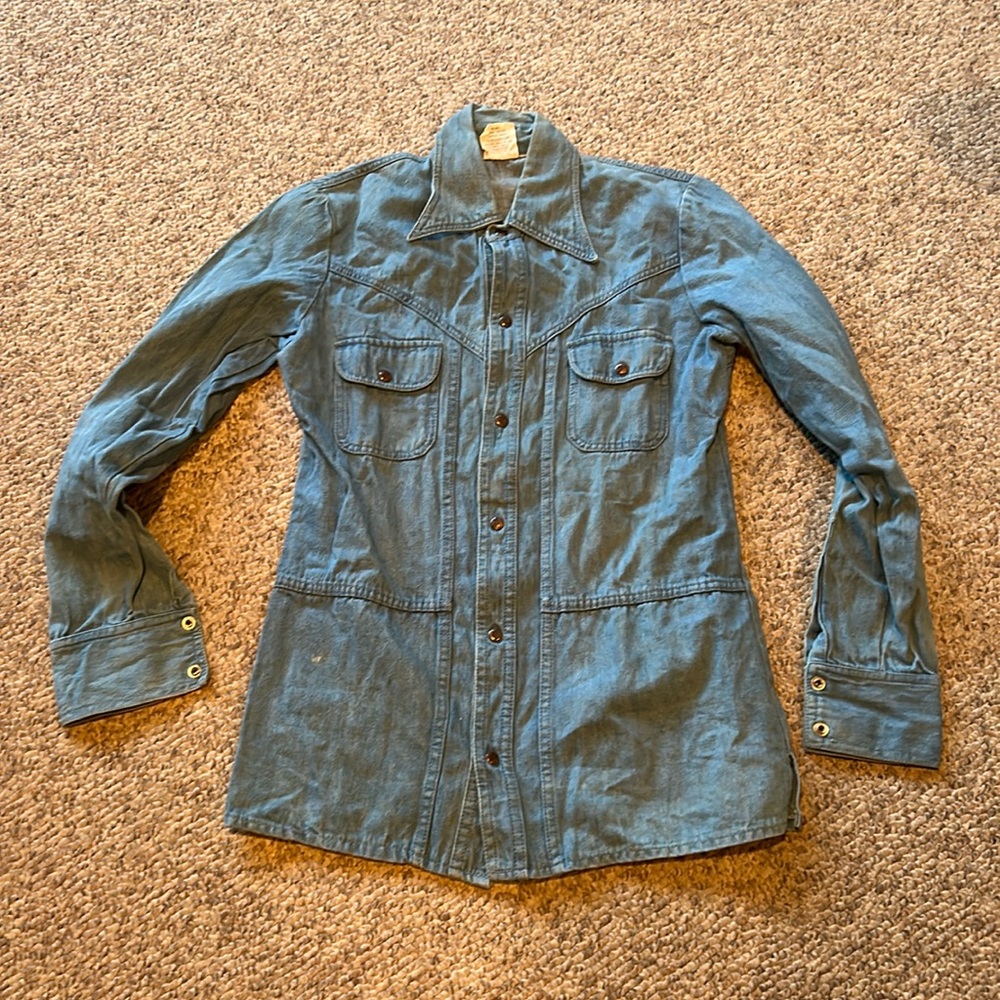 Vtg 70s You Babes denim snap down front denim large lapel shirt sz M